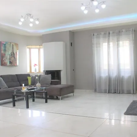 Kallia's Modern *
